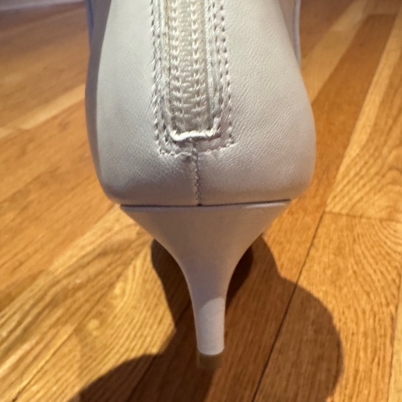 ALEXANDRE BIRMAN - Leather Kittie Ankle Boots - Picture 10 of 15